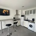 Type 2 Neuf +grande Terrasse Apartman Le Lavandou